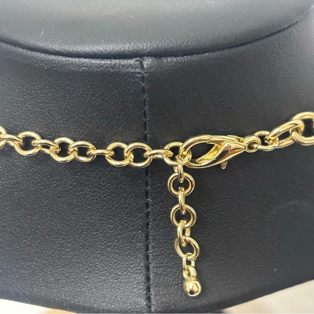 Gold and White Chain Statement Necklace - Picture 3 of 7